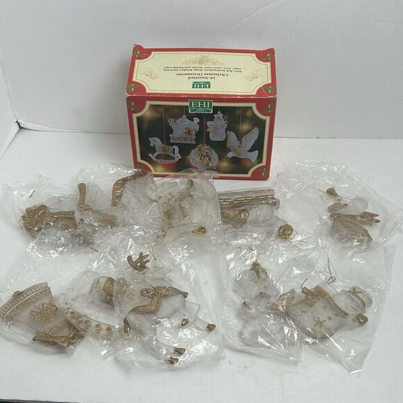 EHI VINTAGE  Assorted Christmas Horse Sleigh Reindeer Angel Santa Ornaments - Picture 1 of 8